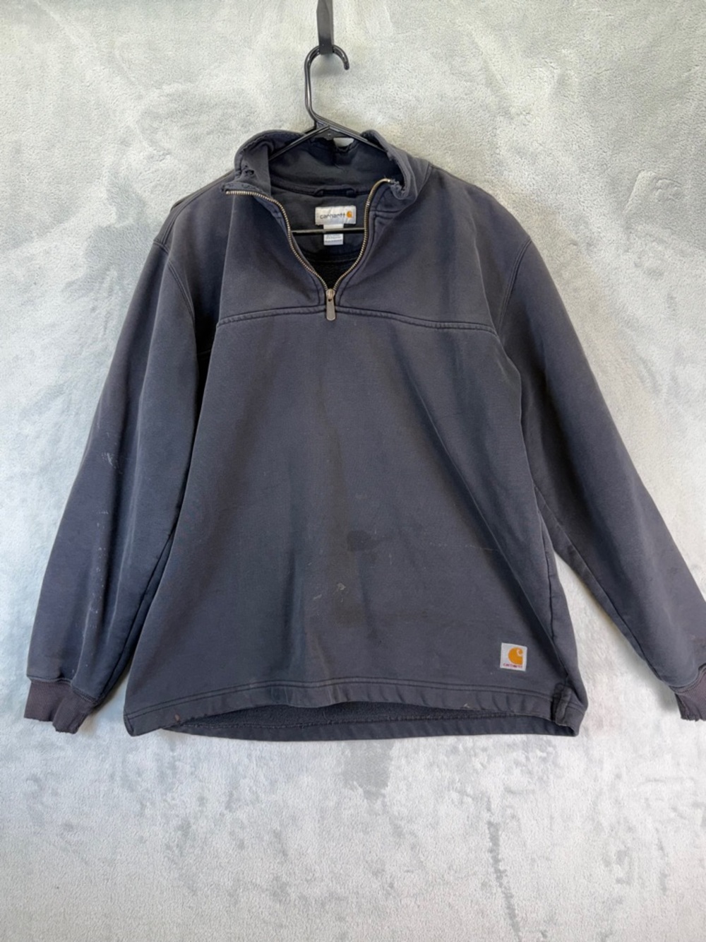 Carhartt Sweatshirt size Medium Dark Gray Hooded Quarter-Zip